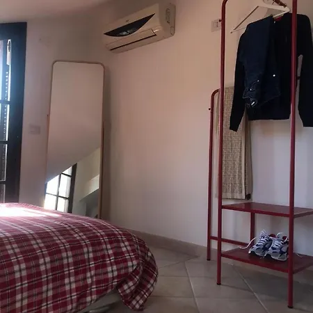 בית נופש La Soffitta Del Parco קליארי